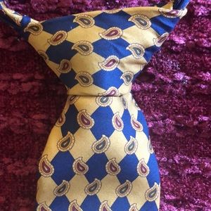 TOMMY HILFIGER MEN’S TIE.